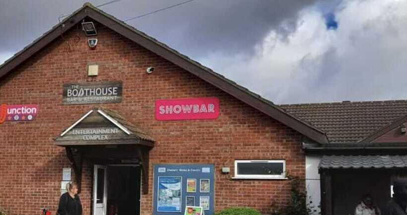 Отель 192 Rickardos Holiday Lets