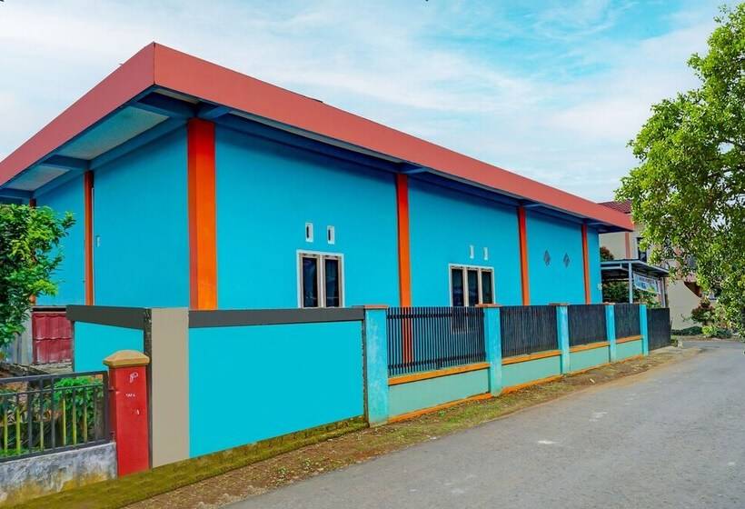 فندق Anaqi Homestay Syariah By Oyo