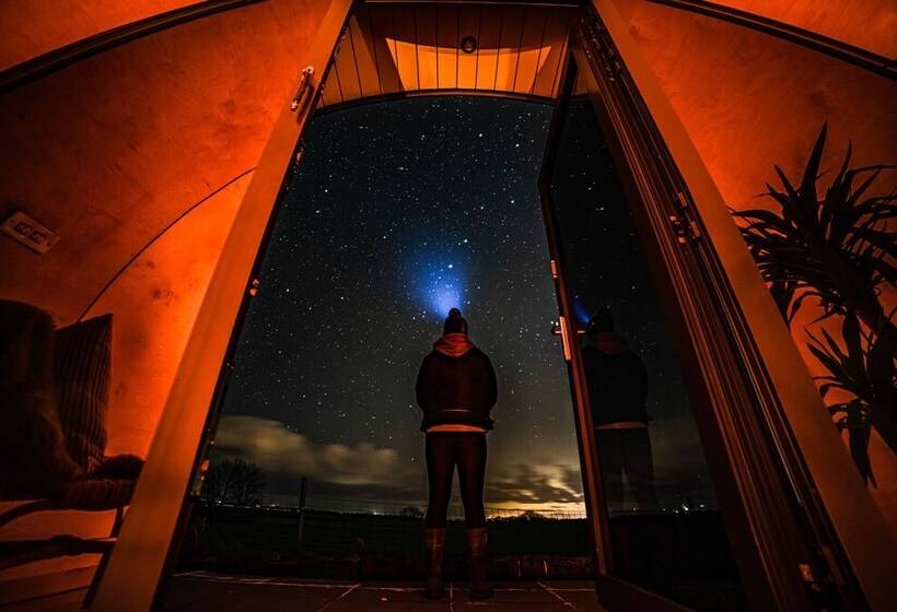 בית מלון כפרי Black Knowe, Luxury Glamping Pods, Ballycastle