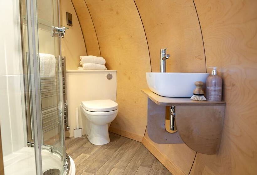 בית מלון כפרי Black Knowe, Luxury Glamping Pods, Ballycastle