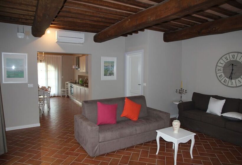 Отель Borgo Del Silenzio