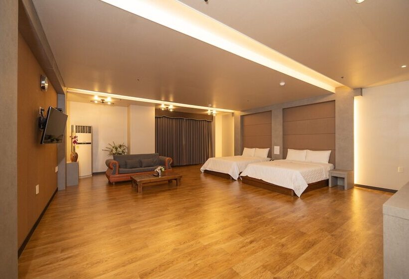 בית מלון כפרי Cosmos