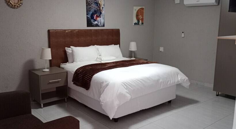 酒店 Cyc Guest Lodge