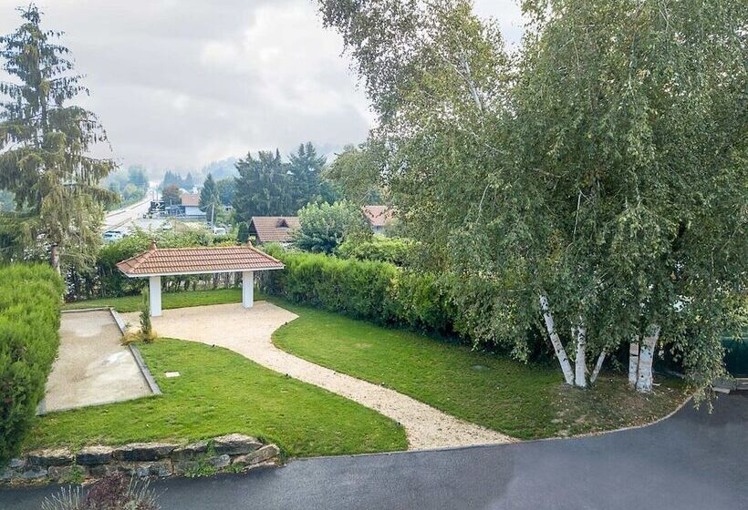 Отель Domaine Chloe Du Lac