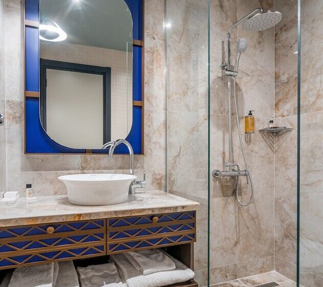 هتل Giuaani Winery