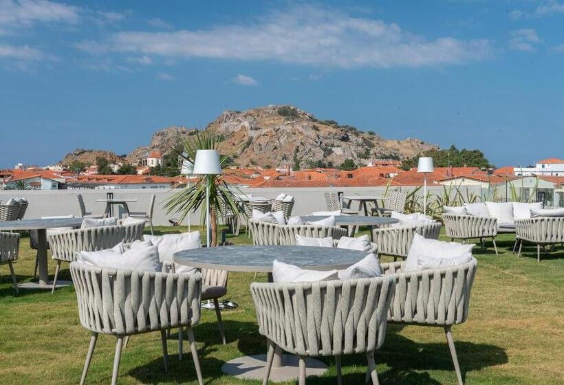 هتل Grand Patelli