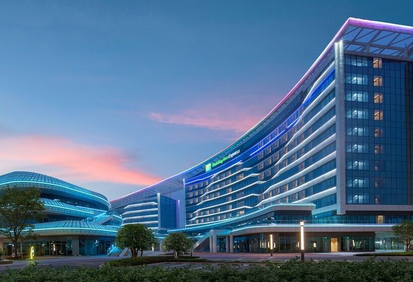 호텔 Holiday Inn Express Guiyang Airport By Ihg