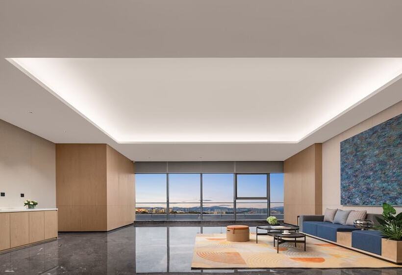 호텔 Holiday Inn Express Guiyang Airport By Ihg