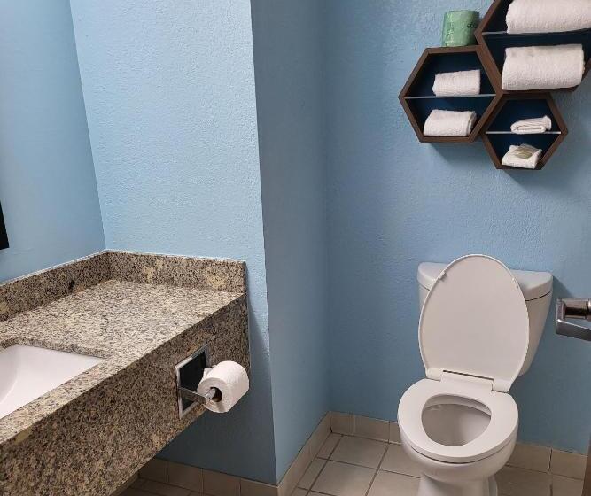 בית מלון כפרי Hometowne Studios By Red Roof Prattville