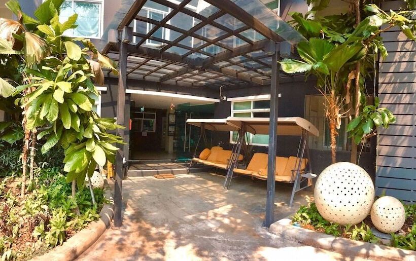 Отель Huern Che Ta One