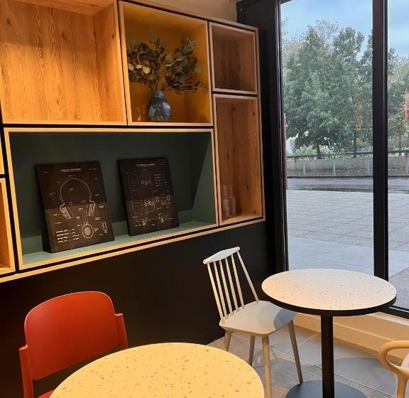 בית מלון כפרי Ibis Rouen Centre Rive Droite Pasteur