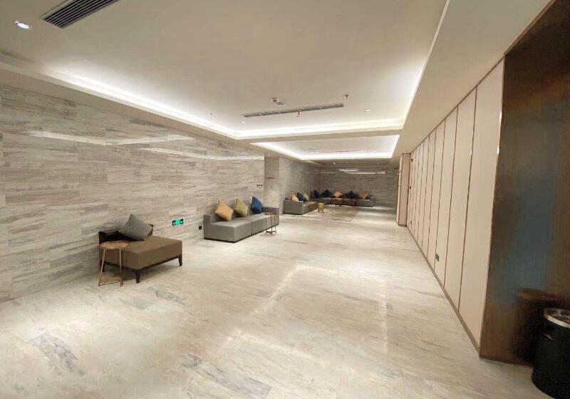 Otel Ji  Shanghai Hongqiao Airport