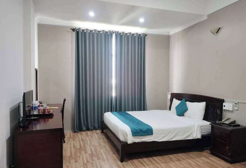 هتل Khach San Hung Vuong