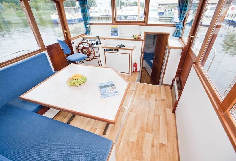 فندق Kuhnle Tours Gmbh Mildenberg Zehdenick