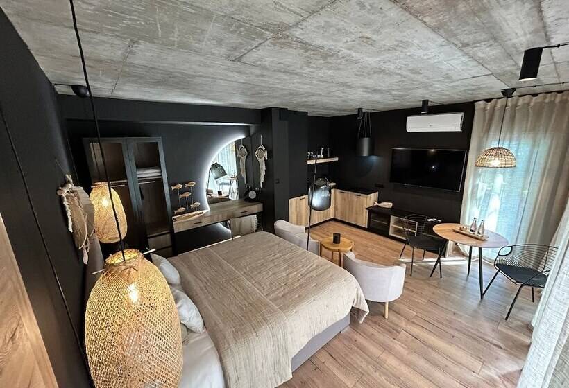 Отель M2 Resort Wellness & Spa