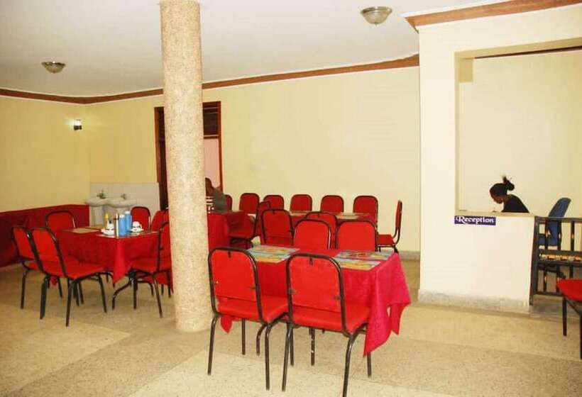 هتل New Palm Royal