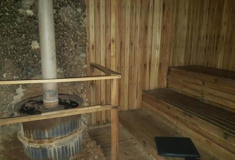 هتل New Palm Royal