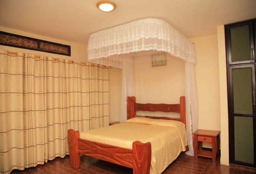 هتل New Palm Royal