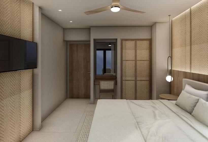 ホテル Porto Perla