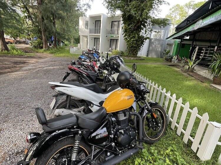 Phuket Muay Thai Hotel Rawai Beach