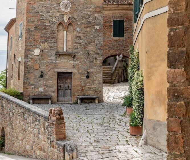 فندق ريفى Borgo D Asso