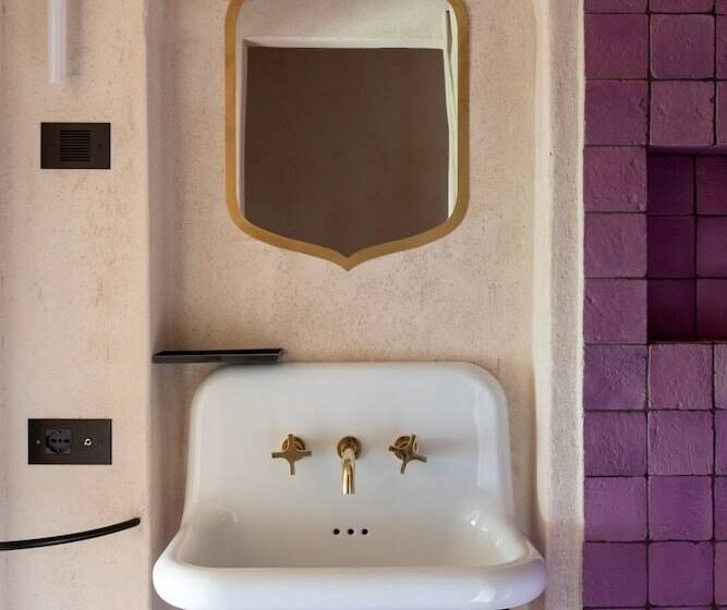 فندق ريفى Borgo D Asso