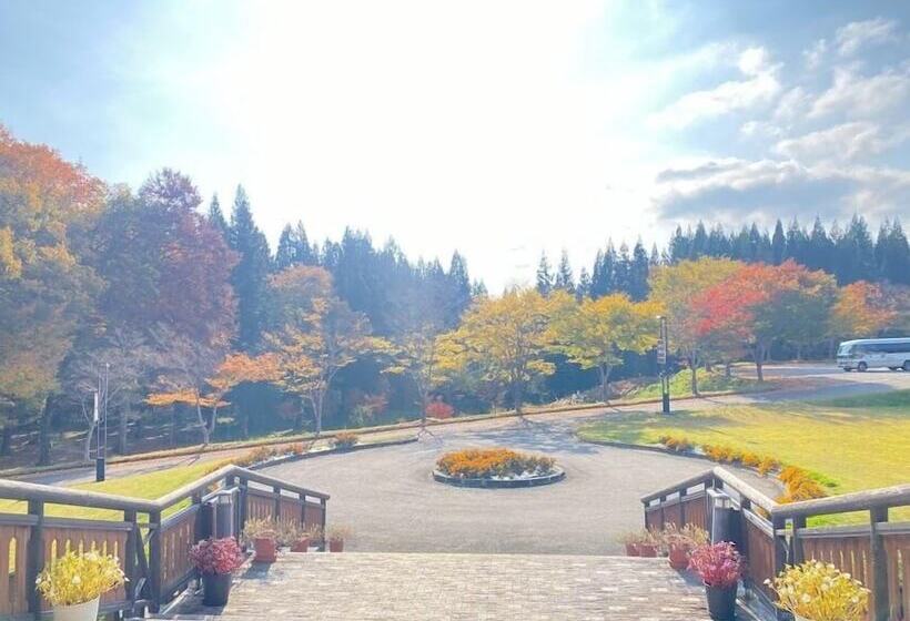 בית מלון כפרי Schones Heim Kaneyama