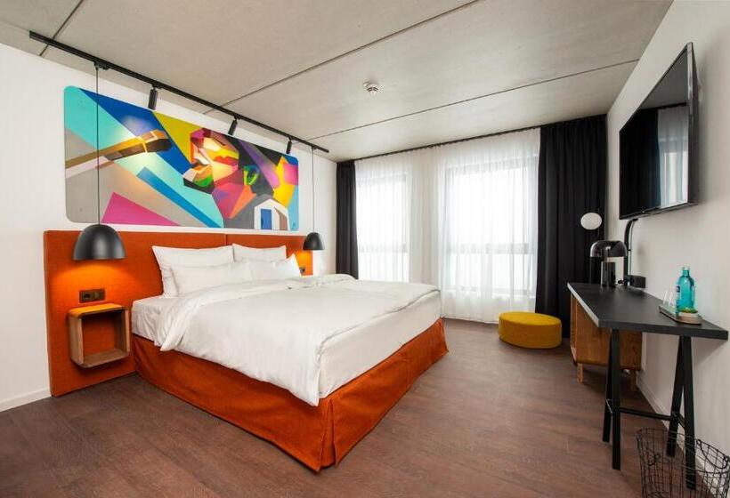 Отель The Barthels Boutique