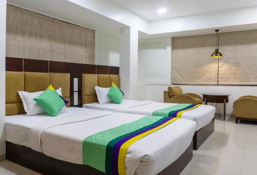 فندق Treebo Bhairavee, Baner