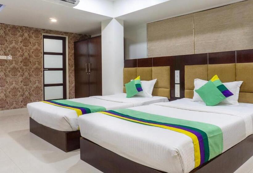 فندق Treebo Bhairavee, Baner