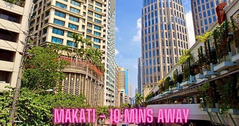 בית מלון כפרי Unwind In Style Manilas Most Affordable Balcony Staycation With 80 Percent Off, Free Pool & Sauna Ac