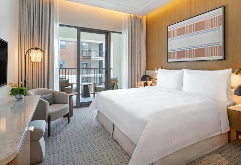 هتل Vida Creek Beach