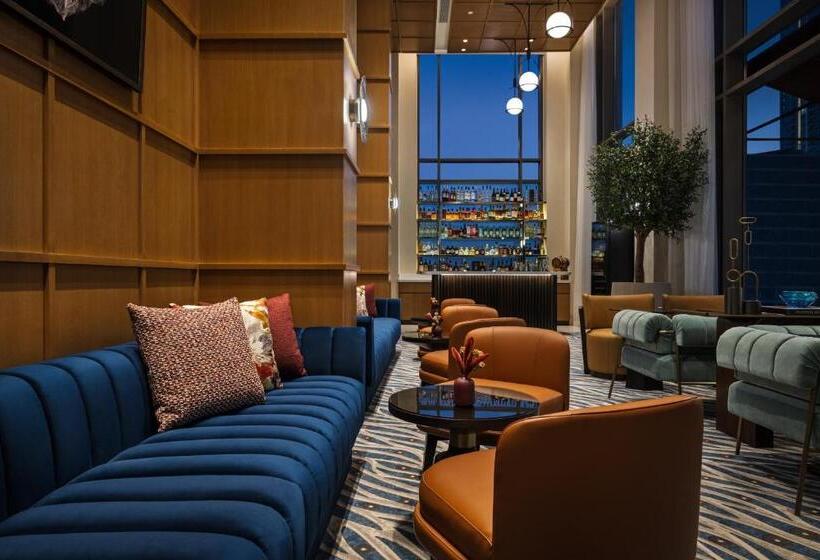 هتل Vida Creek Beach