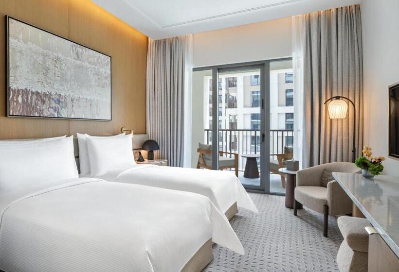 هتل Vida Creek Beach