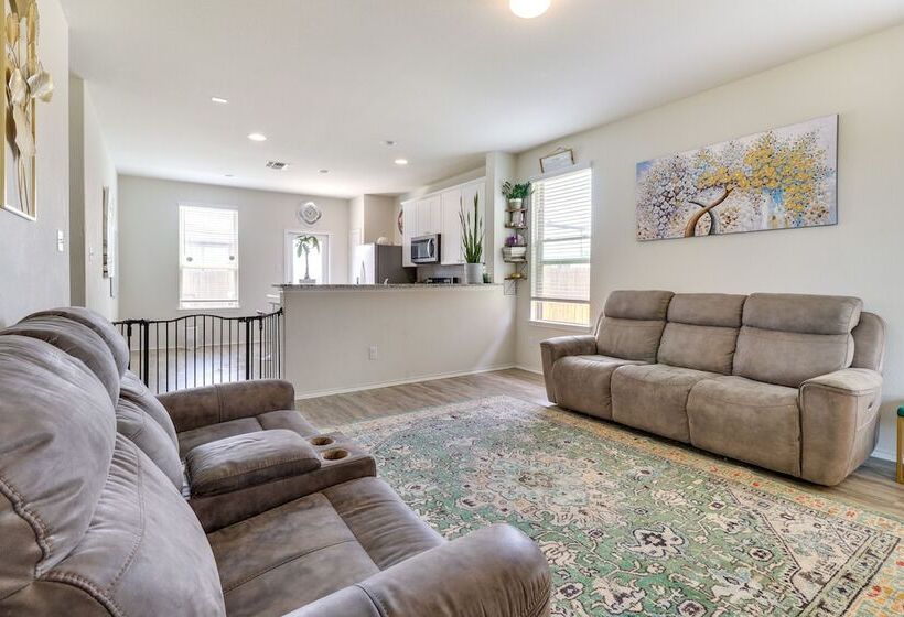 Jarrell Home W/ Playground + Pool Access!