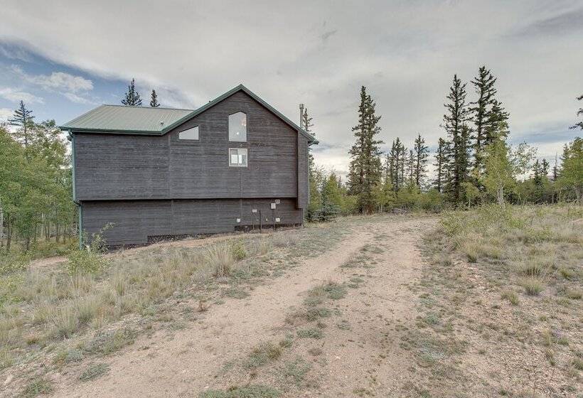 Jefferson Mountain Cabin W/ Private Deck & Grill!