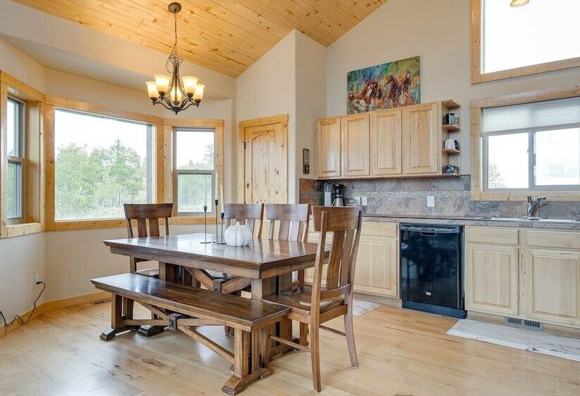 Jefferson Mountain Cabin W/ Private Deck & Grill!