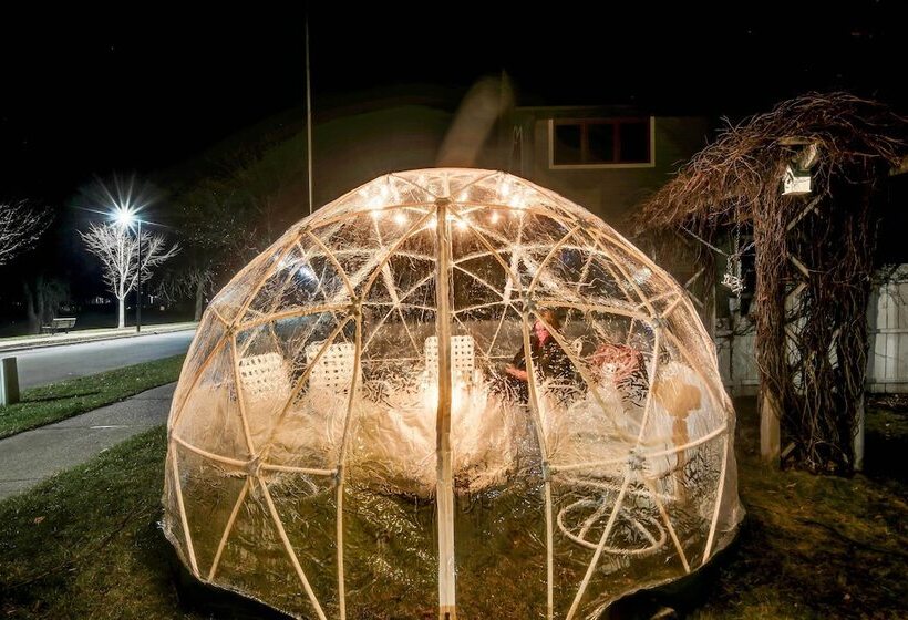 Lake Pepin Waterfront Cottage   Steps To Beach!