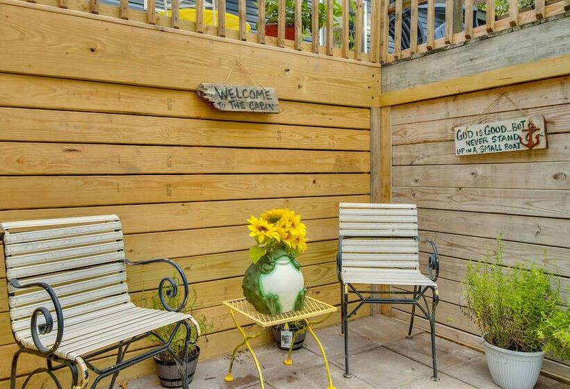 Lake View Mountain Home Retreat W/ Fire Pit!