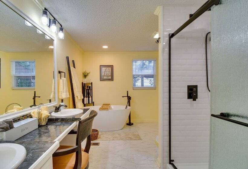 Lake View Mountain Home Retreat W/ Fire Pit!