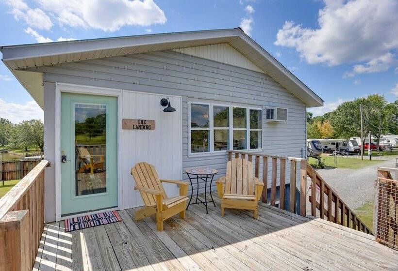 Lakefront Alabama Escape W/ Boat Dock & Fire Pit!