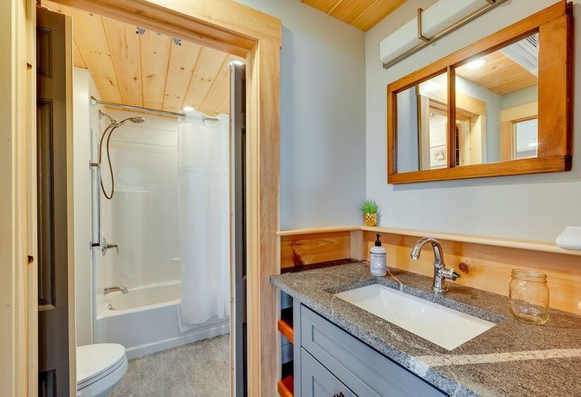 Lakefront Lovell Home W/ Dock: Walk To Town Beach!