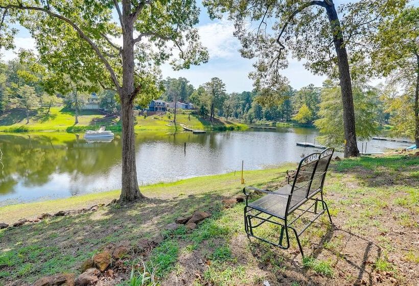 Lakefront Retreat In Jefferson W/ Screened Porch!