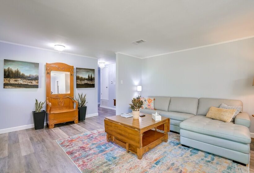 Lakefront Retreat In Jefferson W/ Screened Porch!