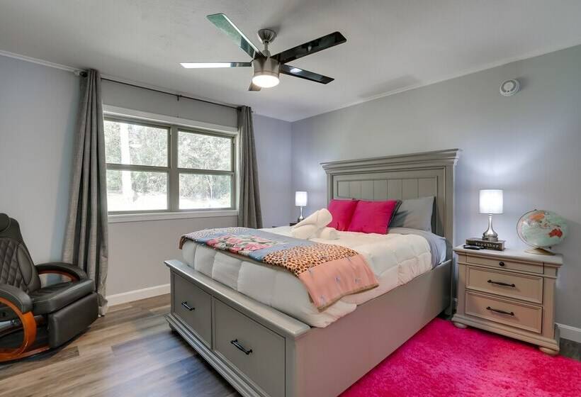 Lakefront Retreat In Jefferson W/ Screened Porch!