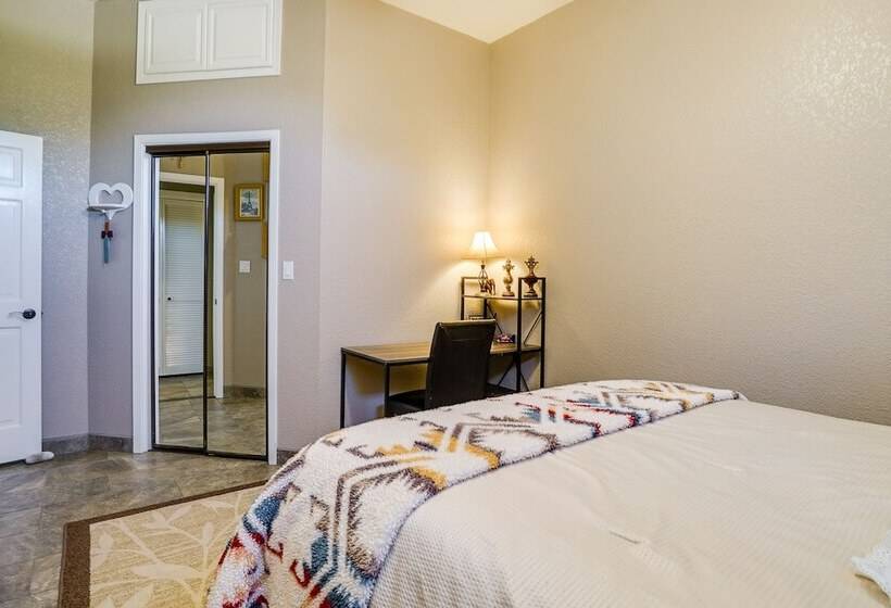 Las Cruces Home W/ Private Pool + Fire Pit!