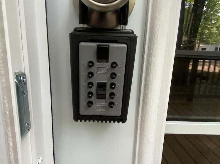 Lincolnwood Tiny House 12