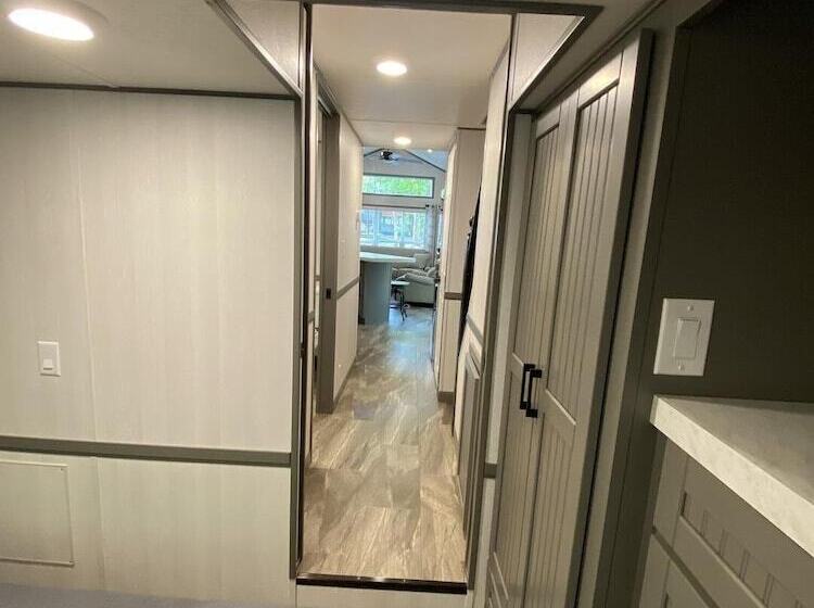 Lincolnwood Tiny House 13