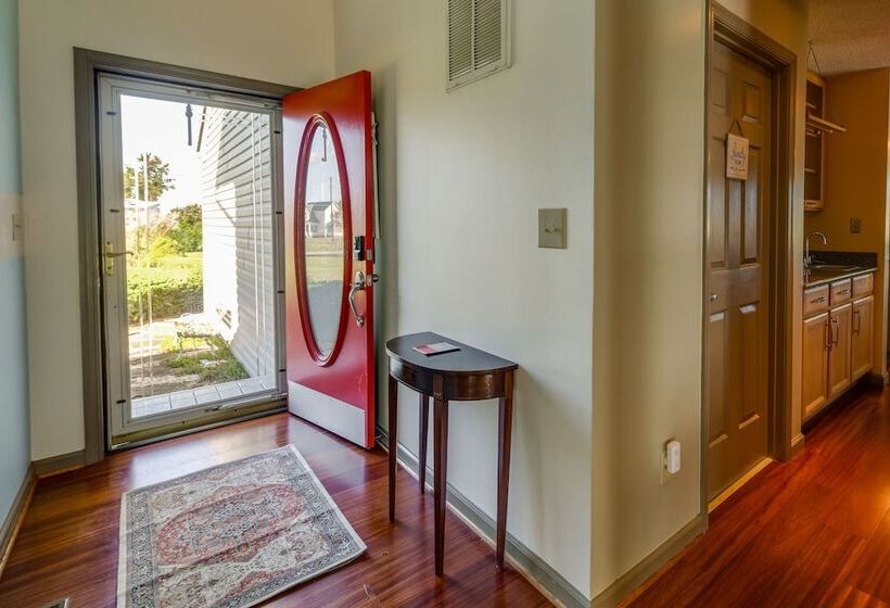 Lottsburg House W/ Private Pool + Fireplace