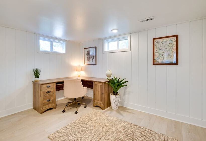 Loveland Retreat W/ Bicycles, Deck & Fire Pit!